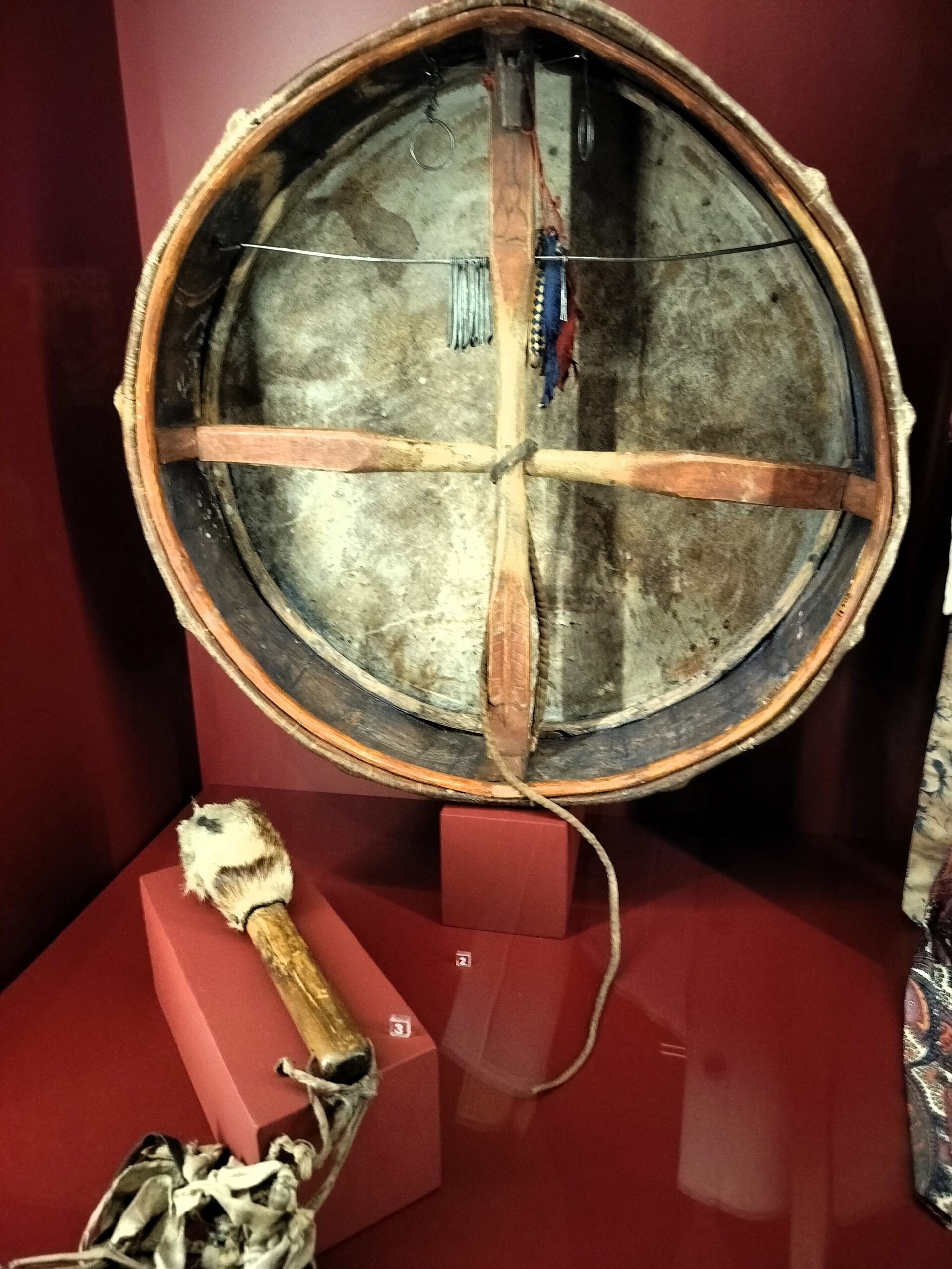 Shamanens tromme i Chinggis Khans verden